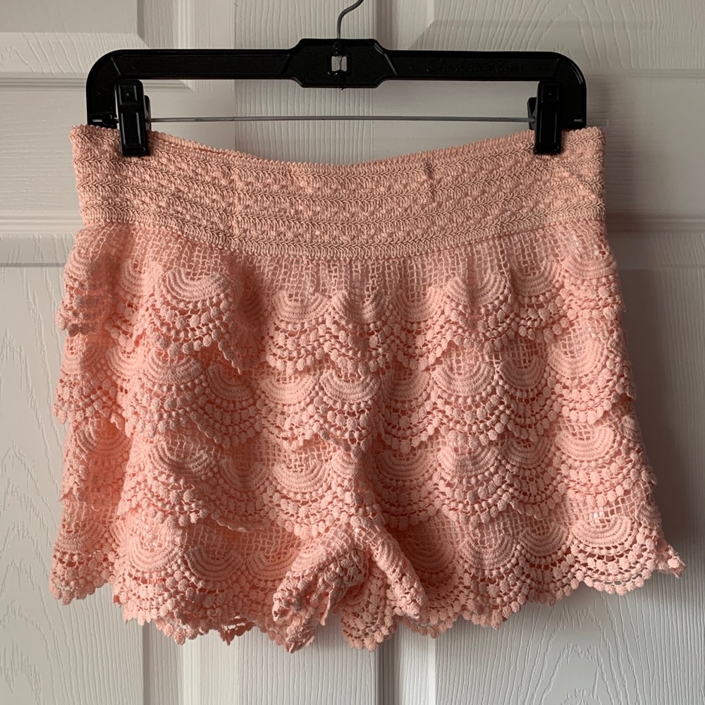 NWT Salmon Scalloped High Waist Shorts